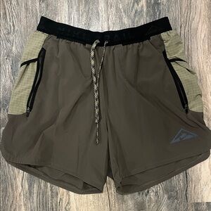 Nike Trail Men's Khaki and Black Athletic Shorts